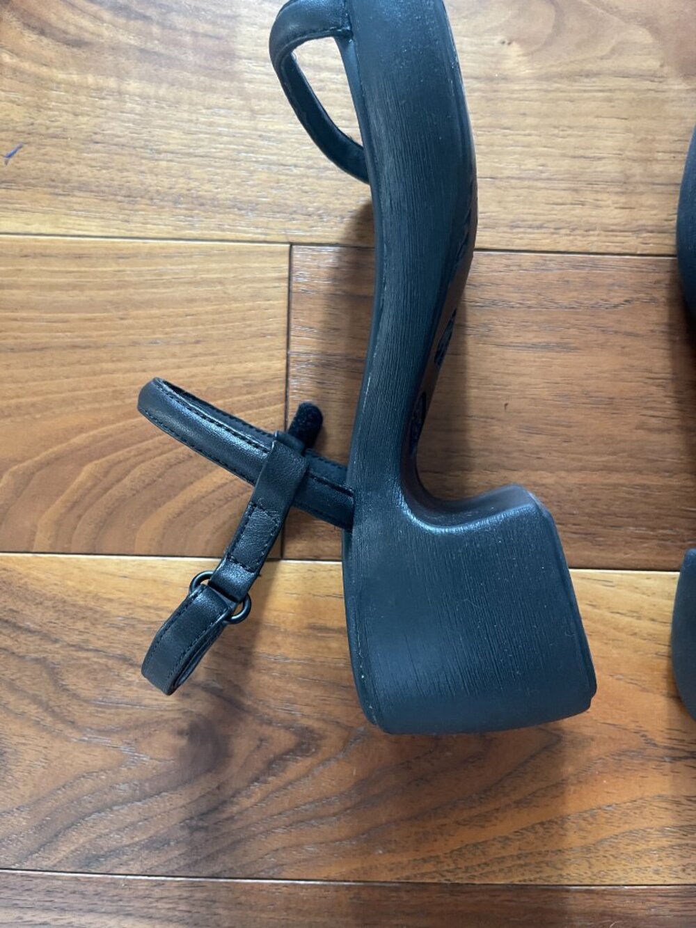 Camper Thelma black leather platform Sandals in black - sz 40 - US 9.5 - Picture 5 of 14